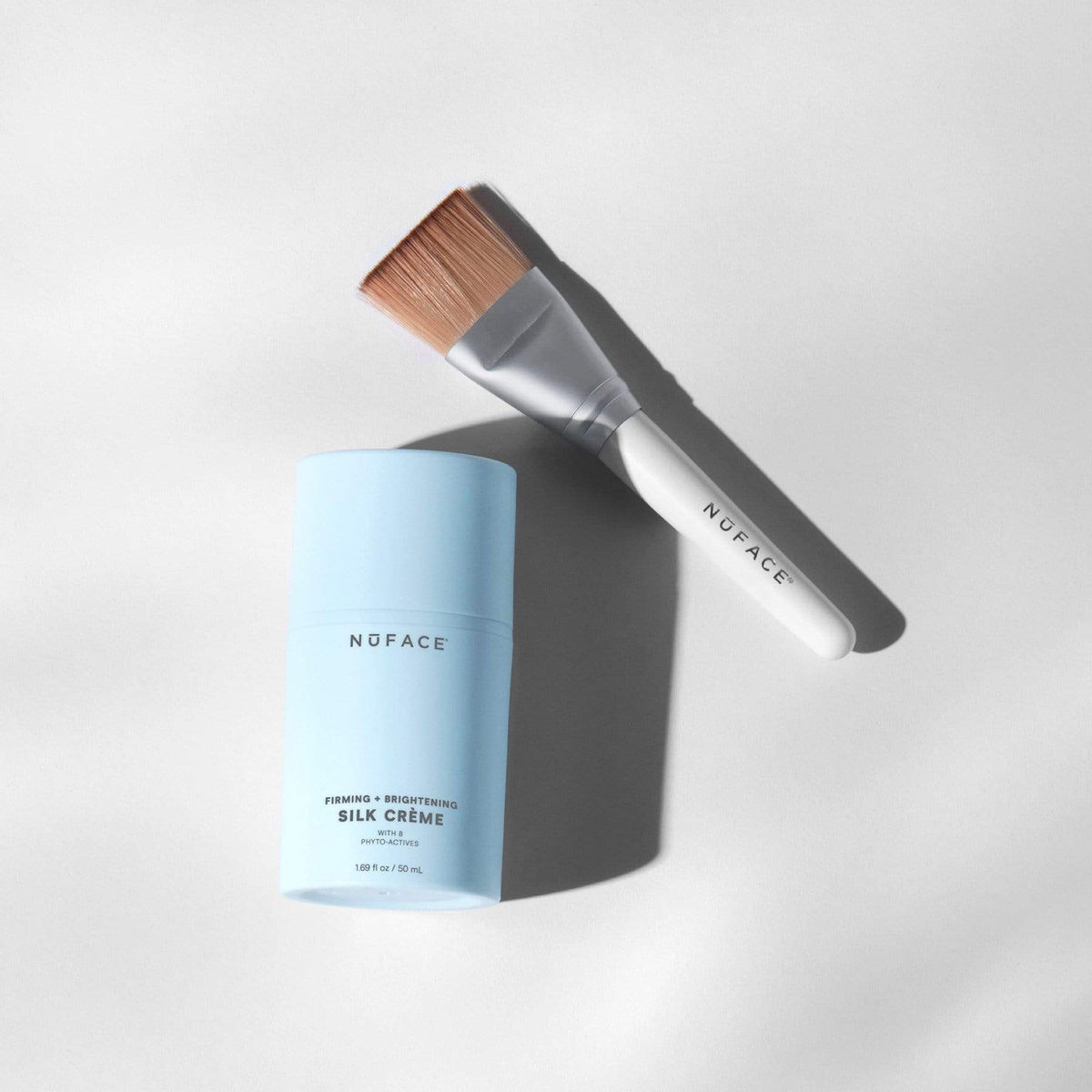 NuFace Clean Sweep Applicator Brush